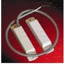 Извещатель охранный точечный мангито-контактный Магнито-Контакт ИО 102-26/В исп.40Аякс из антистатичного пластика черного цвета