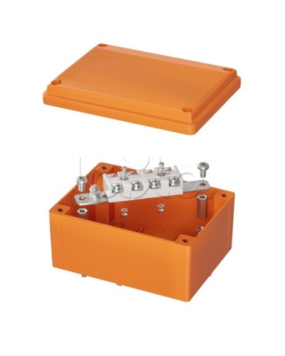 Коробка пластиковая FS с гладкими стенками и клеммниками IP56,150х110х70мм DKC (FSK20410) в Домодедово Распределительные коробки Pintop.ru