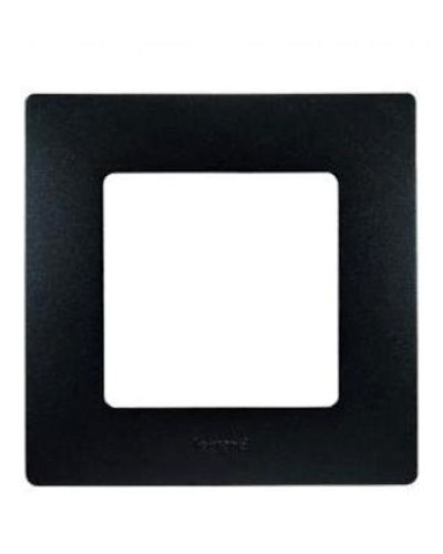 Рамка Legrand 672581 в Домодедово Аксессуары для кабель-канала Pintop.ru